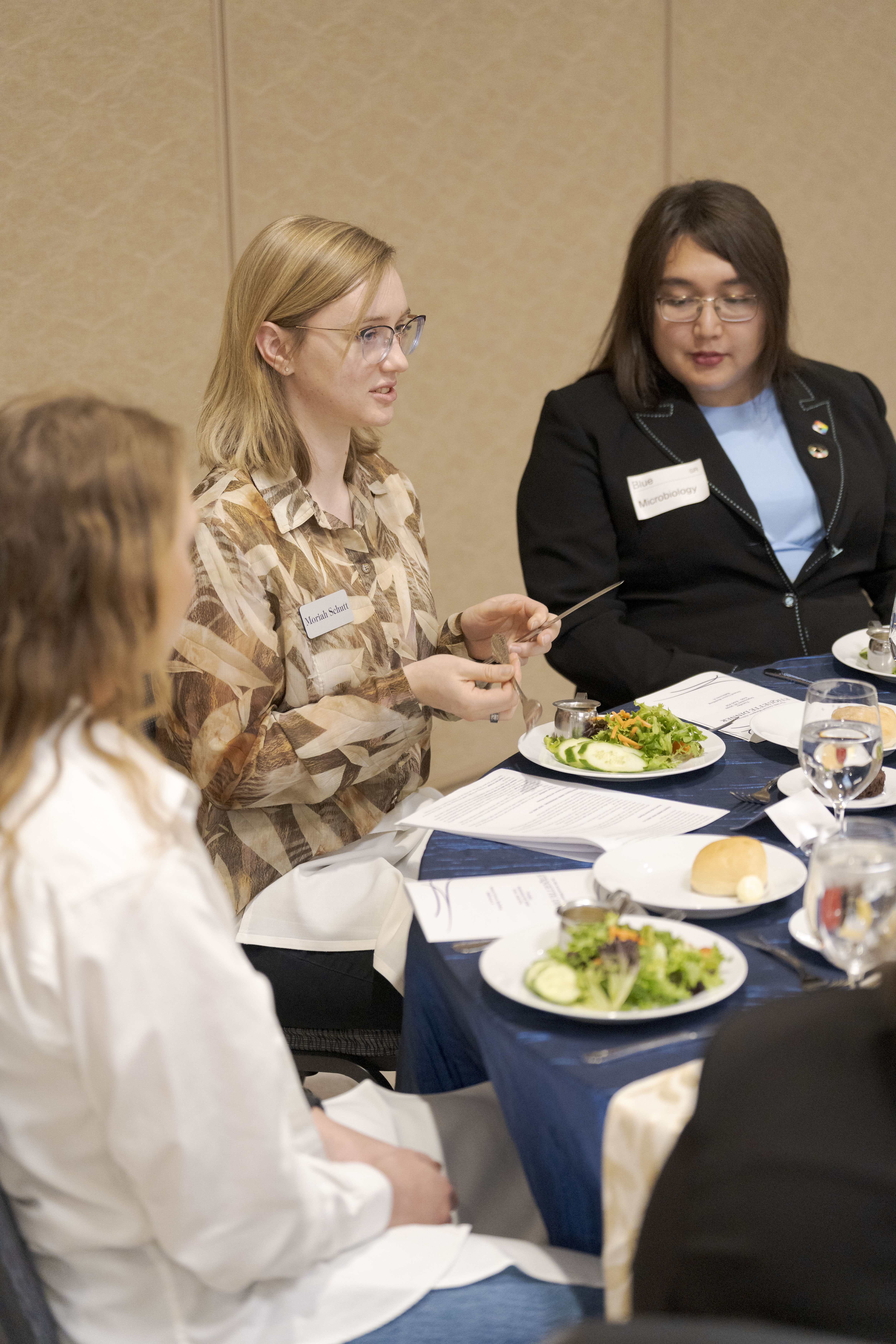 etiquette dinner