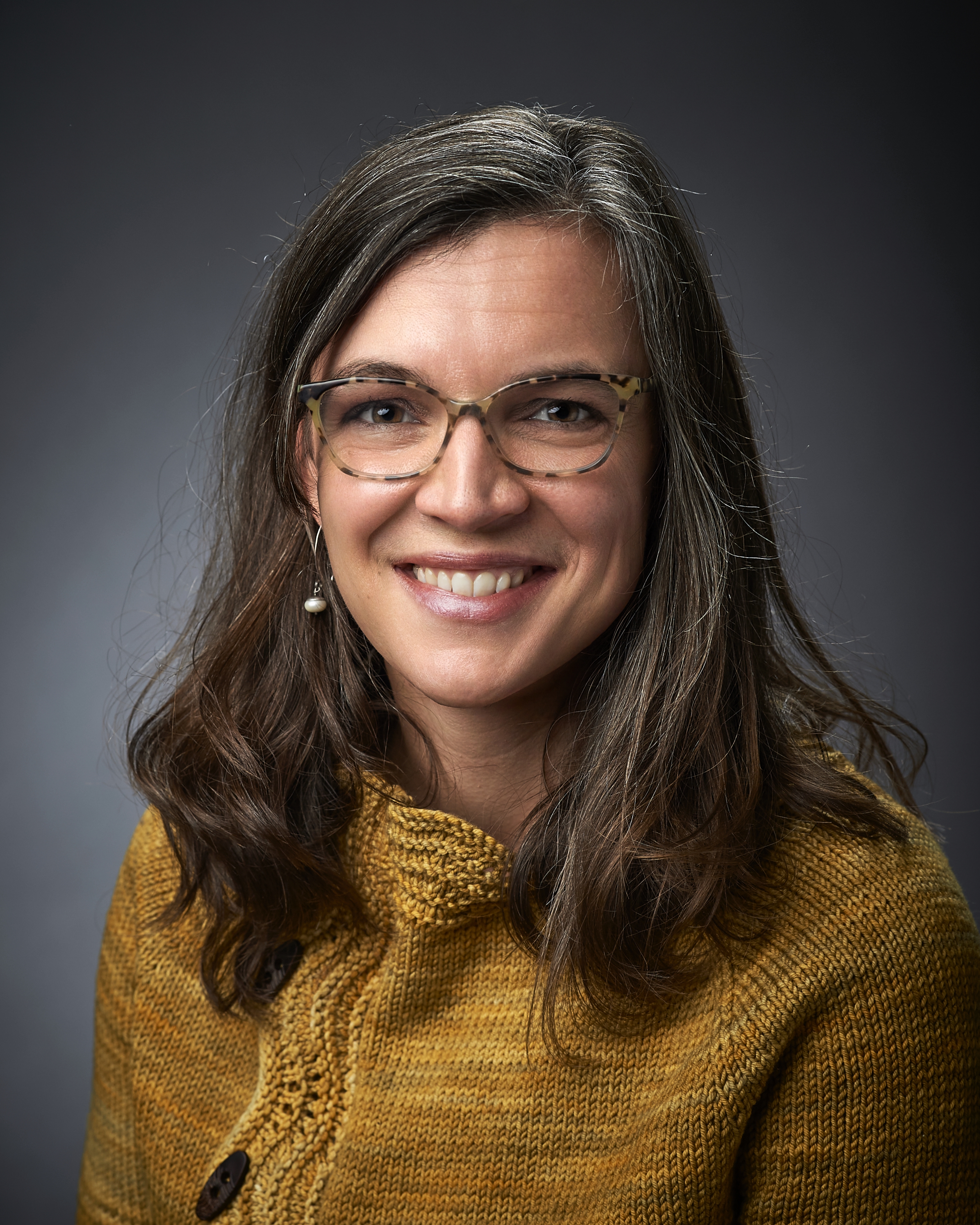 Dr. Laura Goodell, recipient of the Montana WWAMI Excellence in Teaching Award. Photo of Dr. Laura Goodell, recipient of the Montana WWAMI Excellence in Teaching Award.